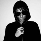 cold-cave-blank-club