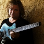 FRET NOT: Prog rock legend Sherwood (of Yes) spills the beans on the music biz at Streelight Records in San Jose.