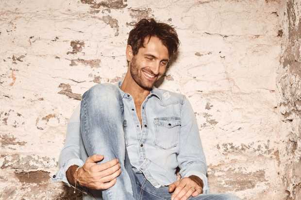 HURD LOCKER: Sensitive and accepting, Ryan Hurd is country music for a new generation.