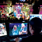 SPLICED: Live music is back at Art Boutiki in a hybrid form, but the venue isn’t out of the shadow of 2020 yet. Photo by Greg Ramar