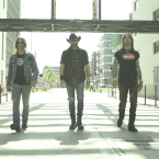 AIN’T SELLING: For more than three decades, the Supersuckers have carved out their own space in rock.