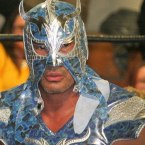 ULTIMO DRAGON: Wrestling Fans prepare for the ultimate smackdown in San Jose.